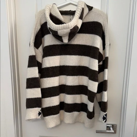 Striped Brown and Cream Hooded Sweater - Picture 11 of 12